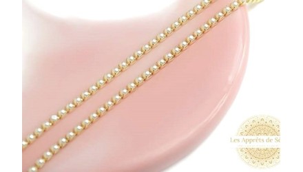 chaine de strass perle nacre