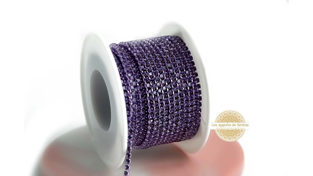 strass violet
