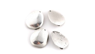 Paire de clips d'oreille goutte lisse en zamak