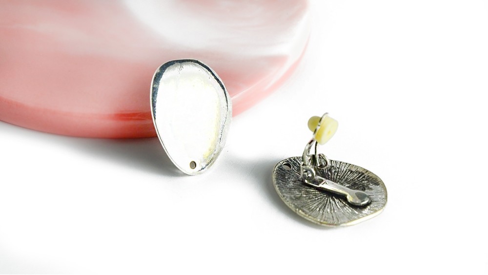 Paire de clips d'oreille goutte lisse en zamak
