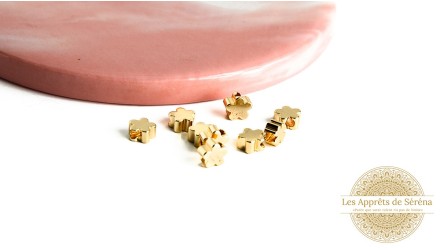 perle fleur laiton 18k