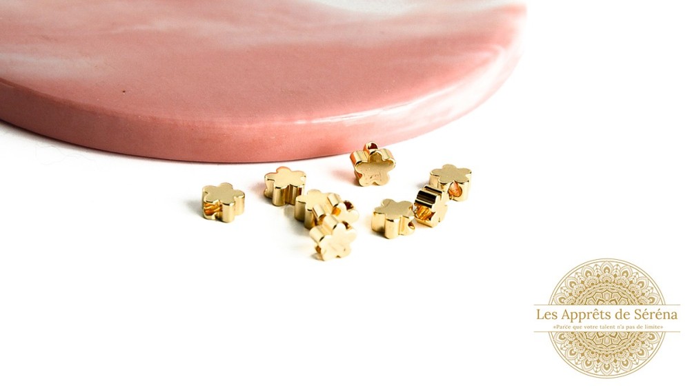 perle fleur laiton 18k