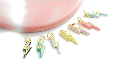 pendentif éclair