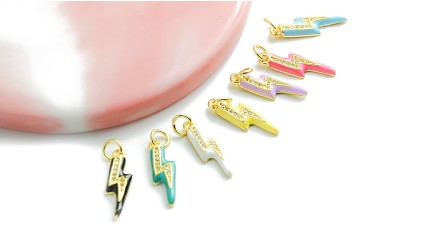 pendentif éclair émaillé