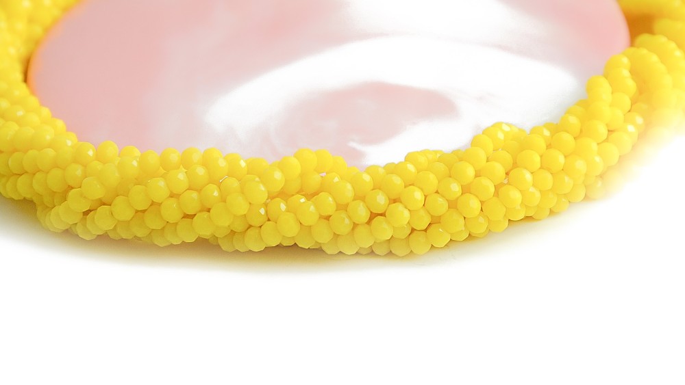 facette jaune