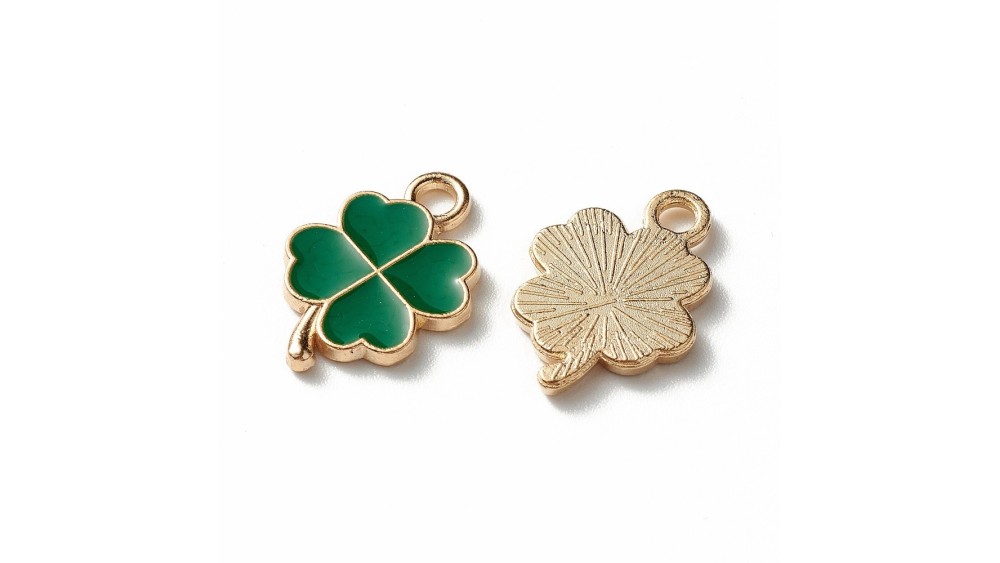pendentif trefle