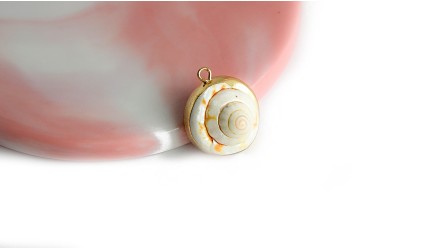 copy of Pendentif en nacre naturelle