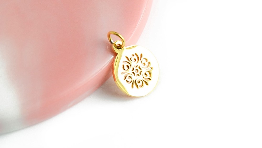 pendentif floral