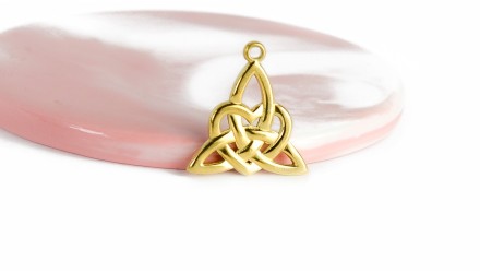 copy of Pendentif Triskel acier inoxydable plaqué or 18K