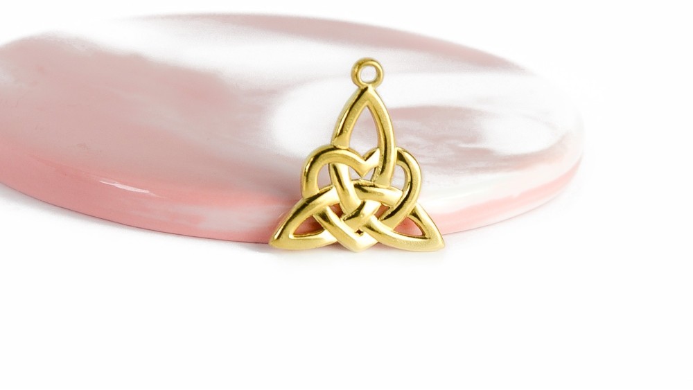 copy of Pendentif Triskel acier inoxydable plaqué or 18K