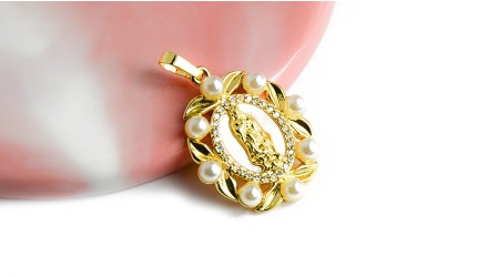 médaillon vierge marie