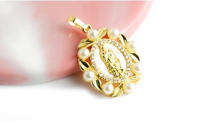 pendentif vierge marie
