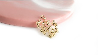 pendentif feuille plaqué or