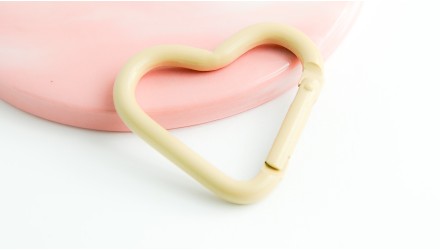 Mousqueton cœur couleur Support porte clés coeur