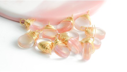 goutte rose pale