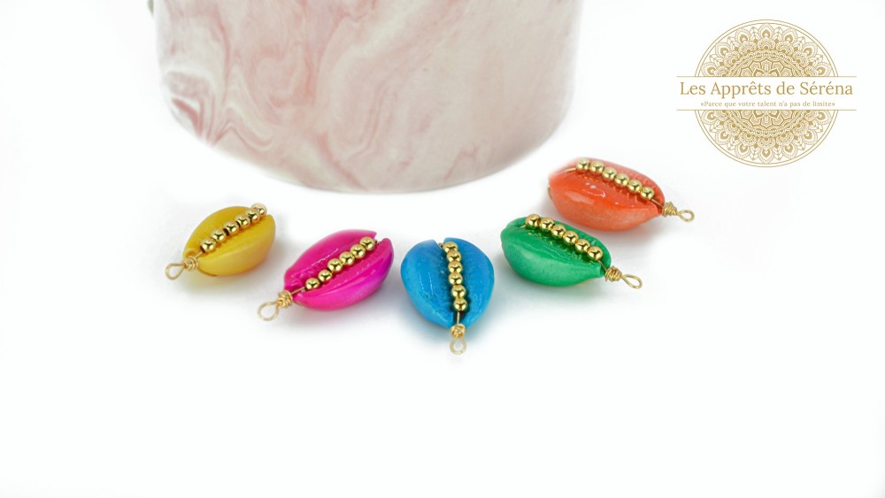 Pendentif Cauris coloré
