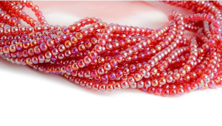 Perles rondes 4mm rouge profond AB