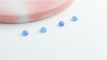 cabochon jade bleu 4mm