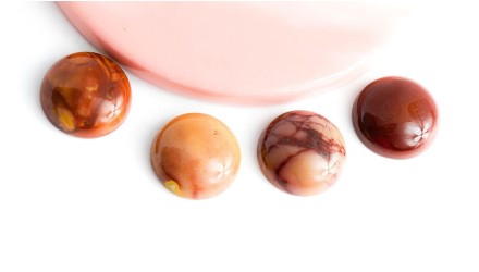 cabochon mokaite
