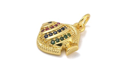 Adoptez l’éclat marin : pendentif poisson or et zircons multicolores