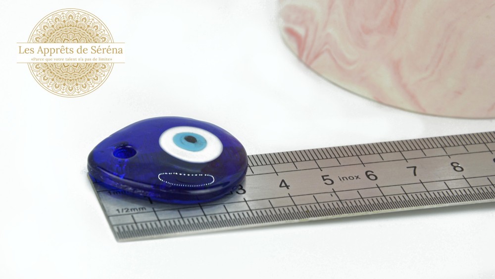 pendentif mauvais oeil