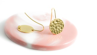 support crochet d'oreille martelé