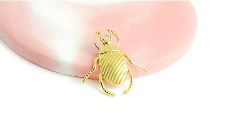 pendentif scarabée