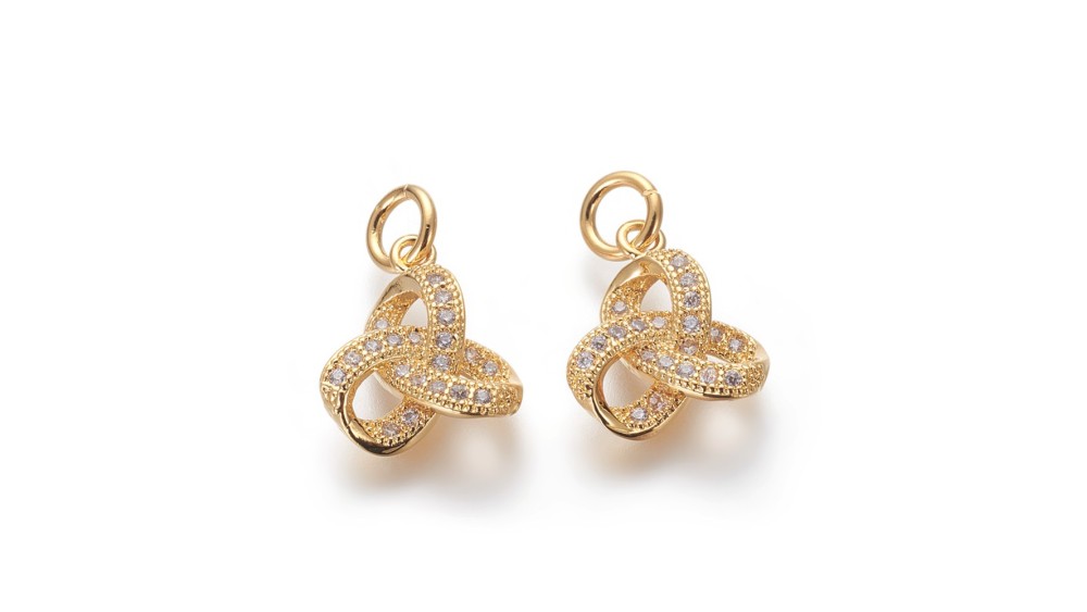 Pendentif Triskel triquetra en laiton plaqué or 18k strass zircon