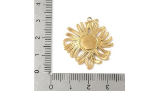 pendentif fleur 18k