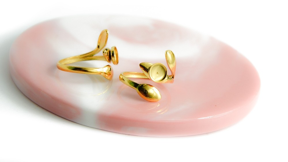 copy of Support bague soleil pour cabochon 8mm acier inoxydable palqué or 18k