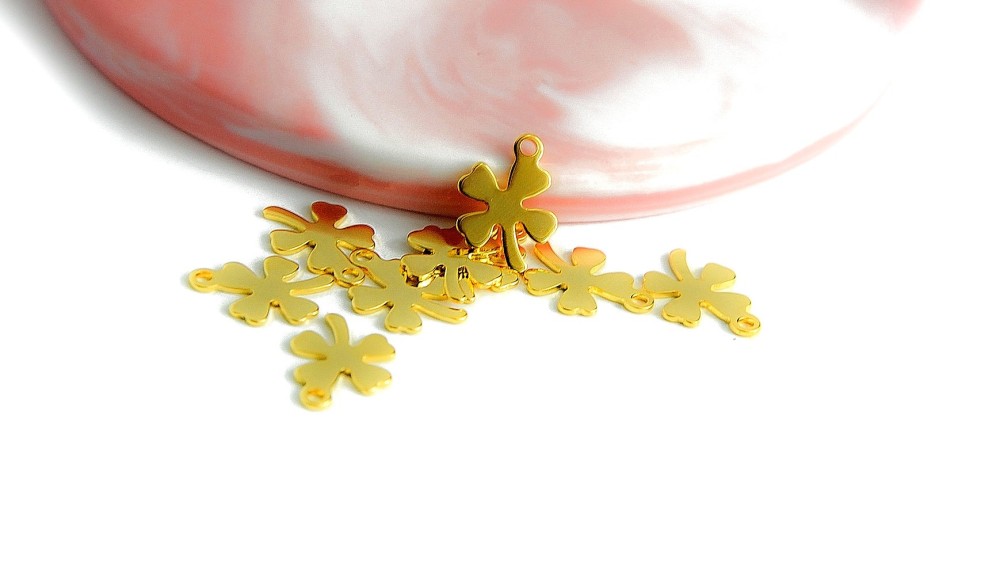 pendentif trèfle or