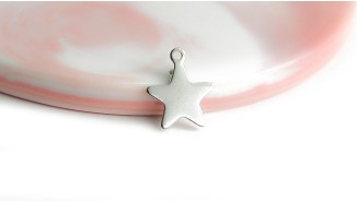 pendentif étoile acier