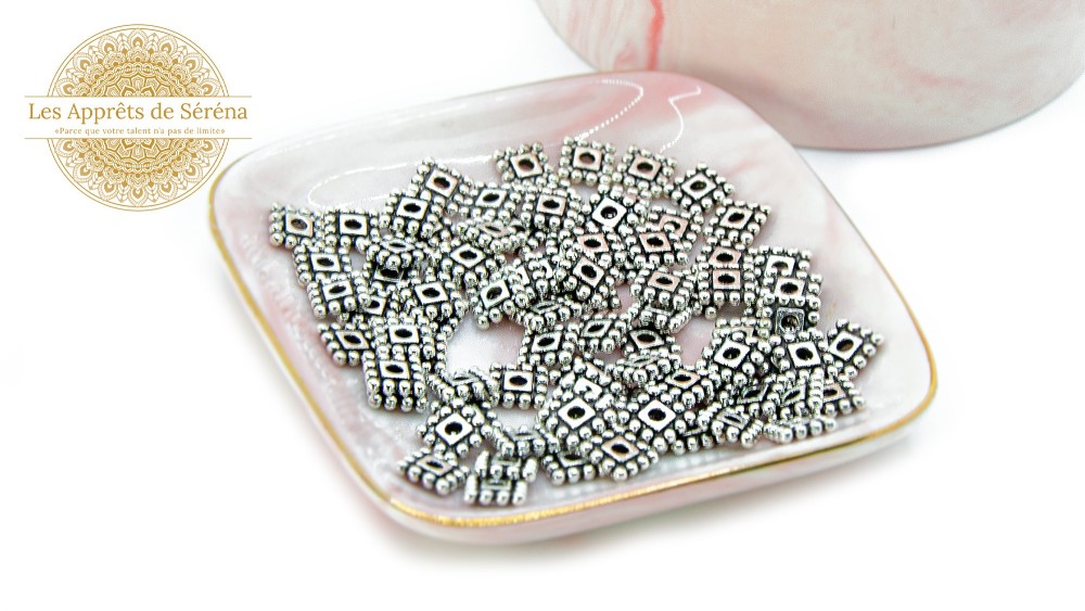 perles intercalaires carrées