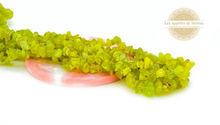 Sachet de 25 grs de perles puces en jade naturelle verte