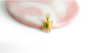 Pendentif tortue en acier inoxydable plaqué or
