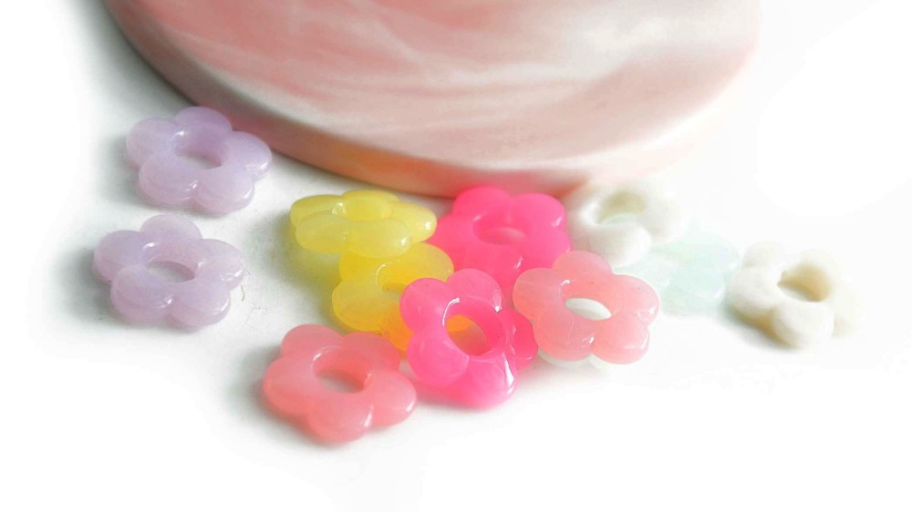 pendentif fleur resine
