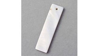 Pendentifs rectangle 40x10mm en nacre  naturelle blanche x 10
