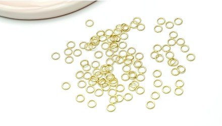 Anneaux de jonction  4x0.6mm en acier inoxydable plaqué or 18k