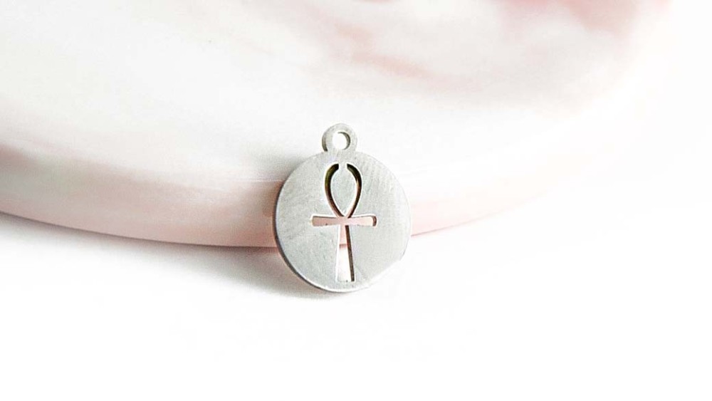 Médaille ronde croix Ankh acier inoxydable 304