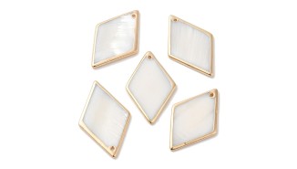 pendentif nacre losange