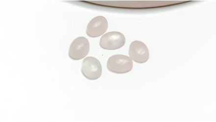 cabochon quartz rose