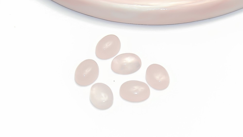 cabochon quartz rose