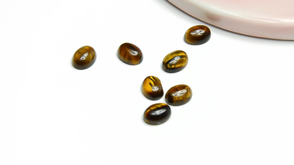 cabochon oeil de tigre 8x6mm