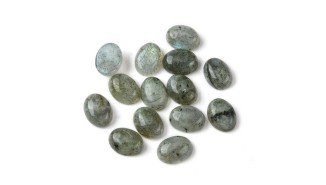 cabochon labradorite 6x8mm