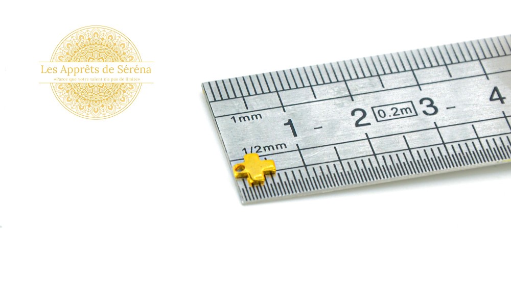 Mini breloques croix en acier doré