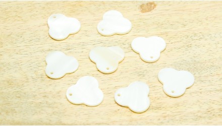 copy of Pendentif poisson x 4 en nacre véritable
