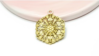 Pendentif filigrane