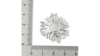 copy of pendentif médaillon support pour cabochon 4mm acier inoxudable plaqué or