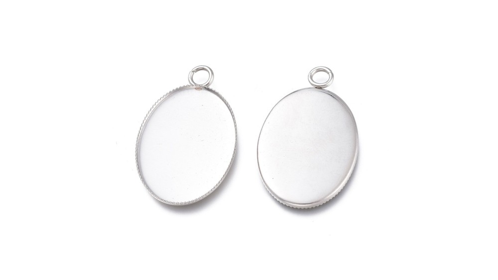 pendentif ovale