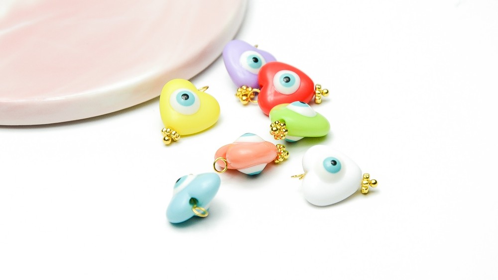 Pendentif résine cœur coloré x 4